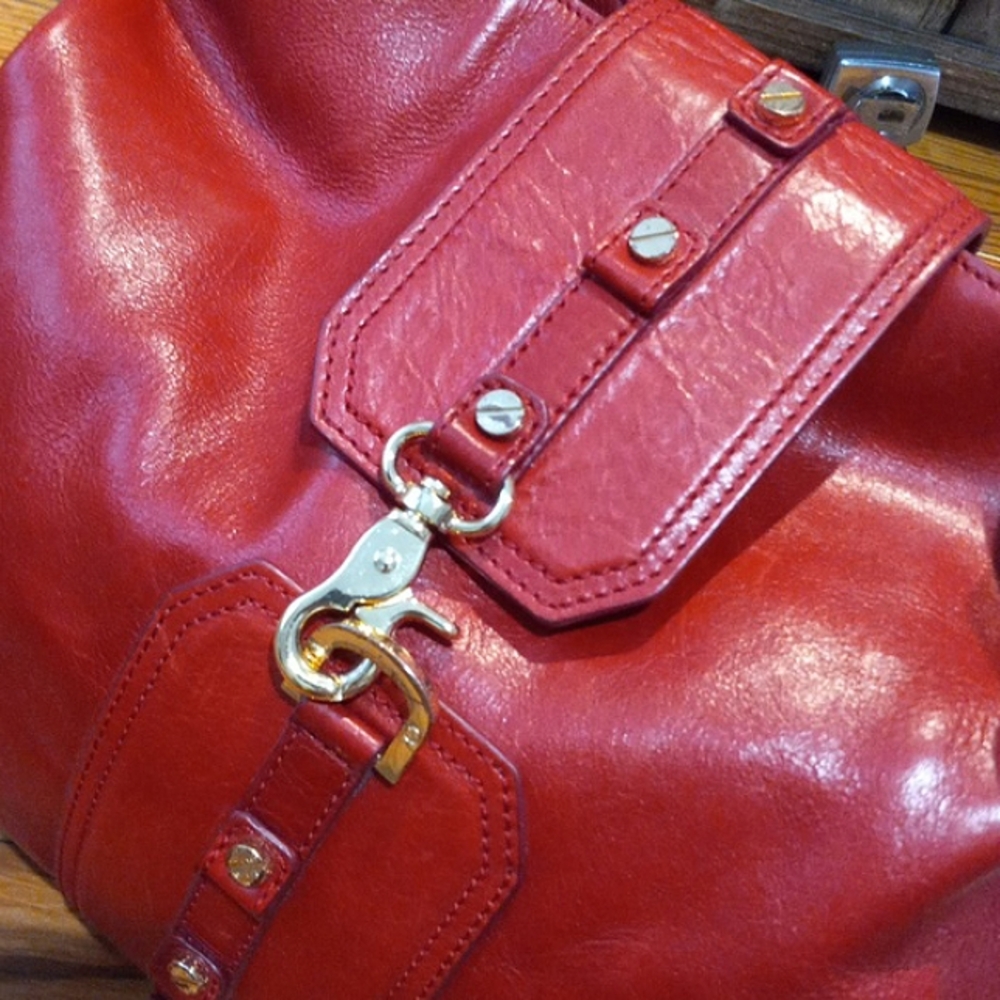 Tory Burch Bag - Picture 4 of 13